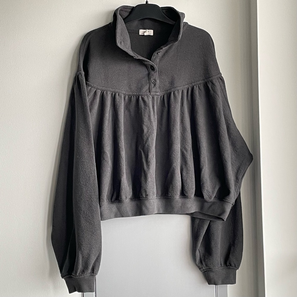AERIE Charcoal Button-Up Pullover Sweater